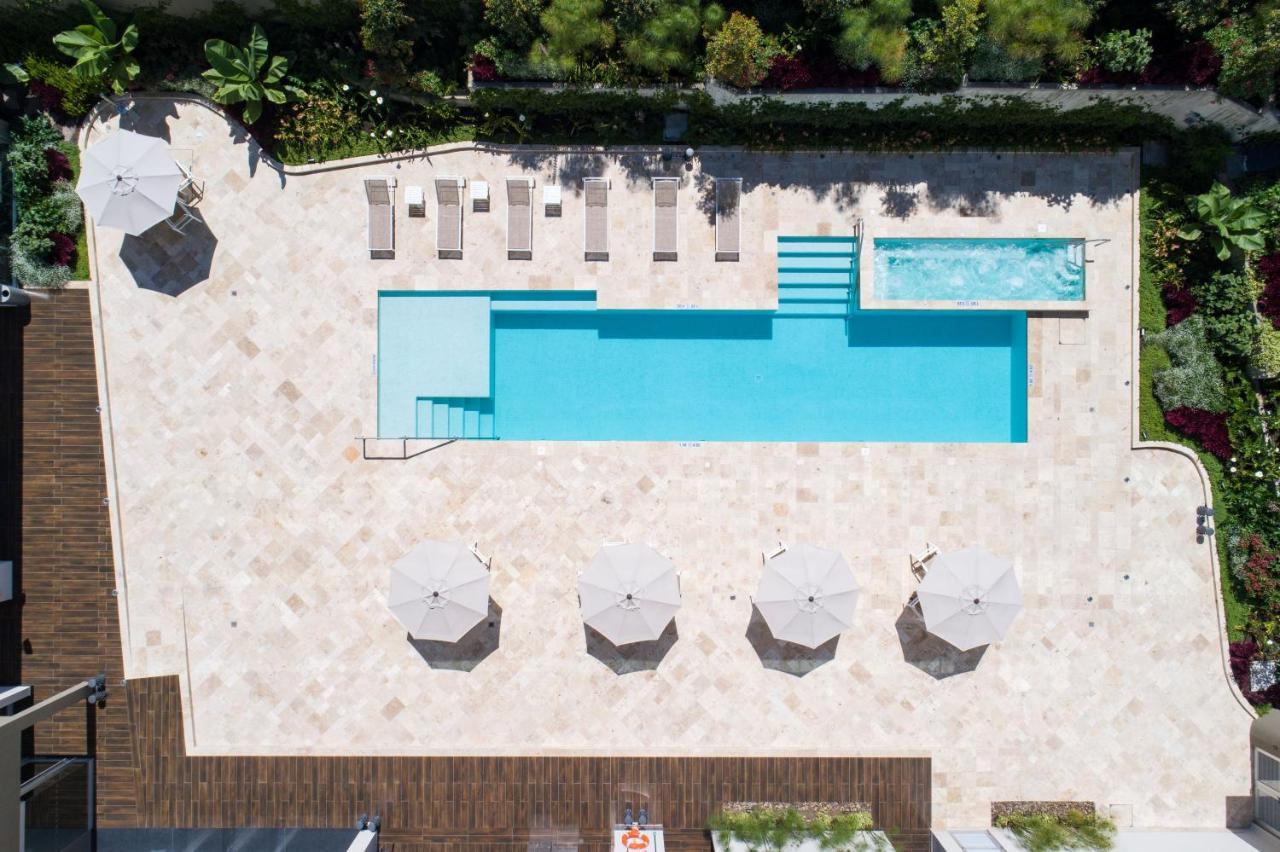 Holiday Inn - Quito Airport By Ihg Табабела Екстериор снимка Aerial view of the pool
