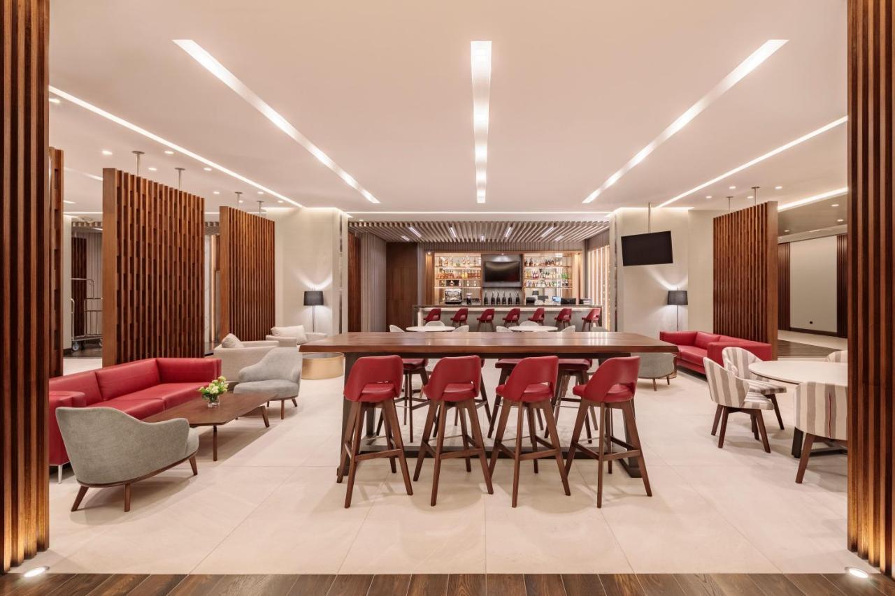 Holiday Inn - Quito Airport By Ihg Табабела Екстериор снимка The lounge at the airport